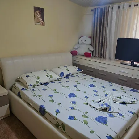 Сasa de vacaciones People House *